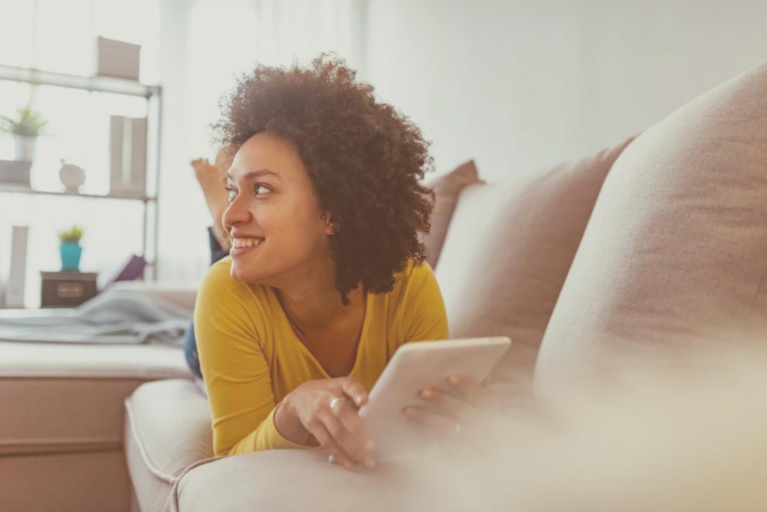 Deltagare som diskuterar och analyserar verkliga arbetssituationer